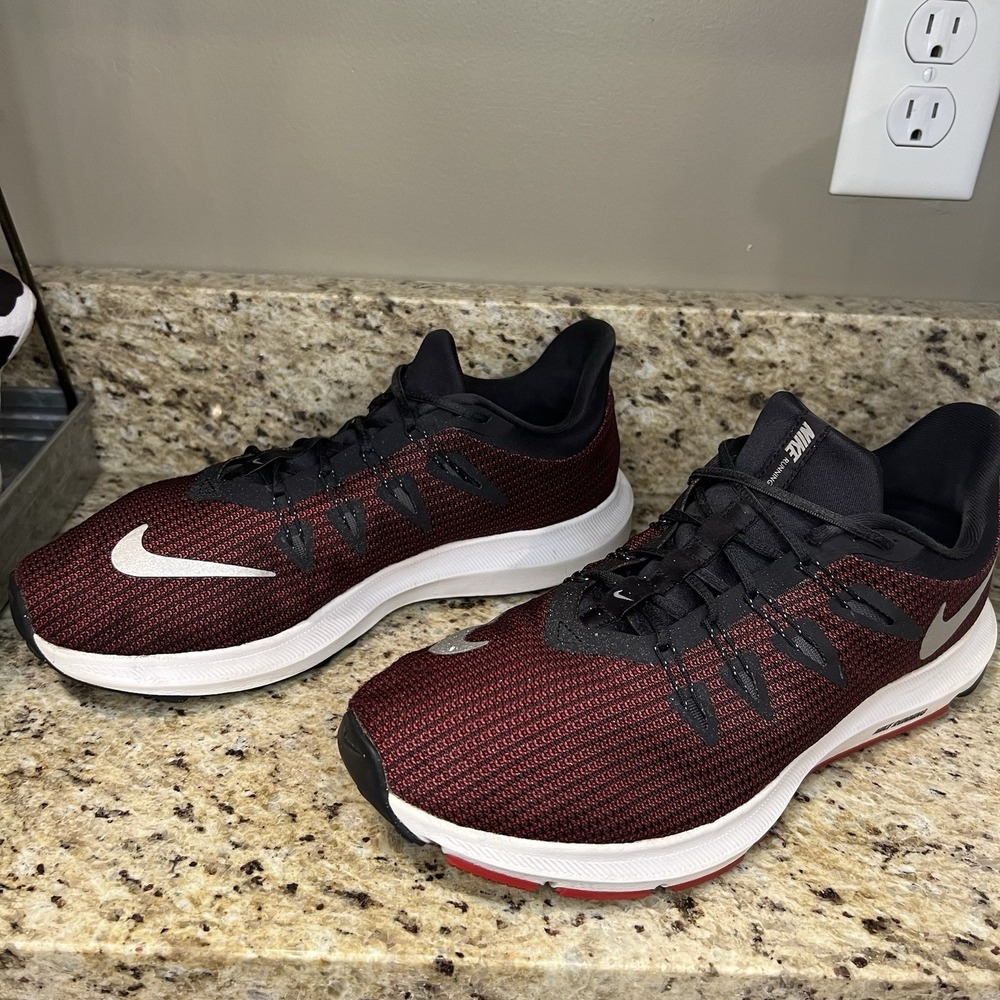 Size 10 - Nike Quest  Burgundy Oil Grey - Picture 5 of 11